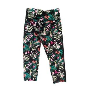 Old Navy Go-Dry Green and Pink Tropical Print Leggings M